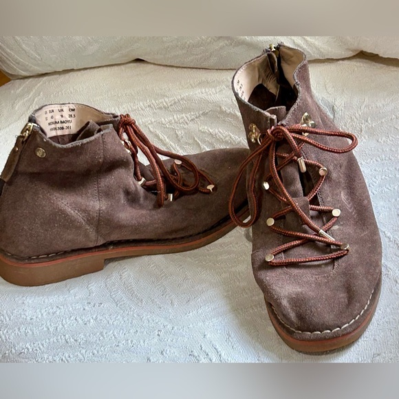 Hush Puppies sz11 Dark Brown Lace Up Boots Zipper Back Easy on/off Leather Suede - Picture 1 of 6
